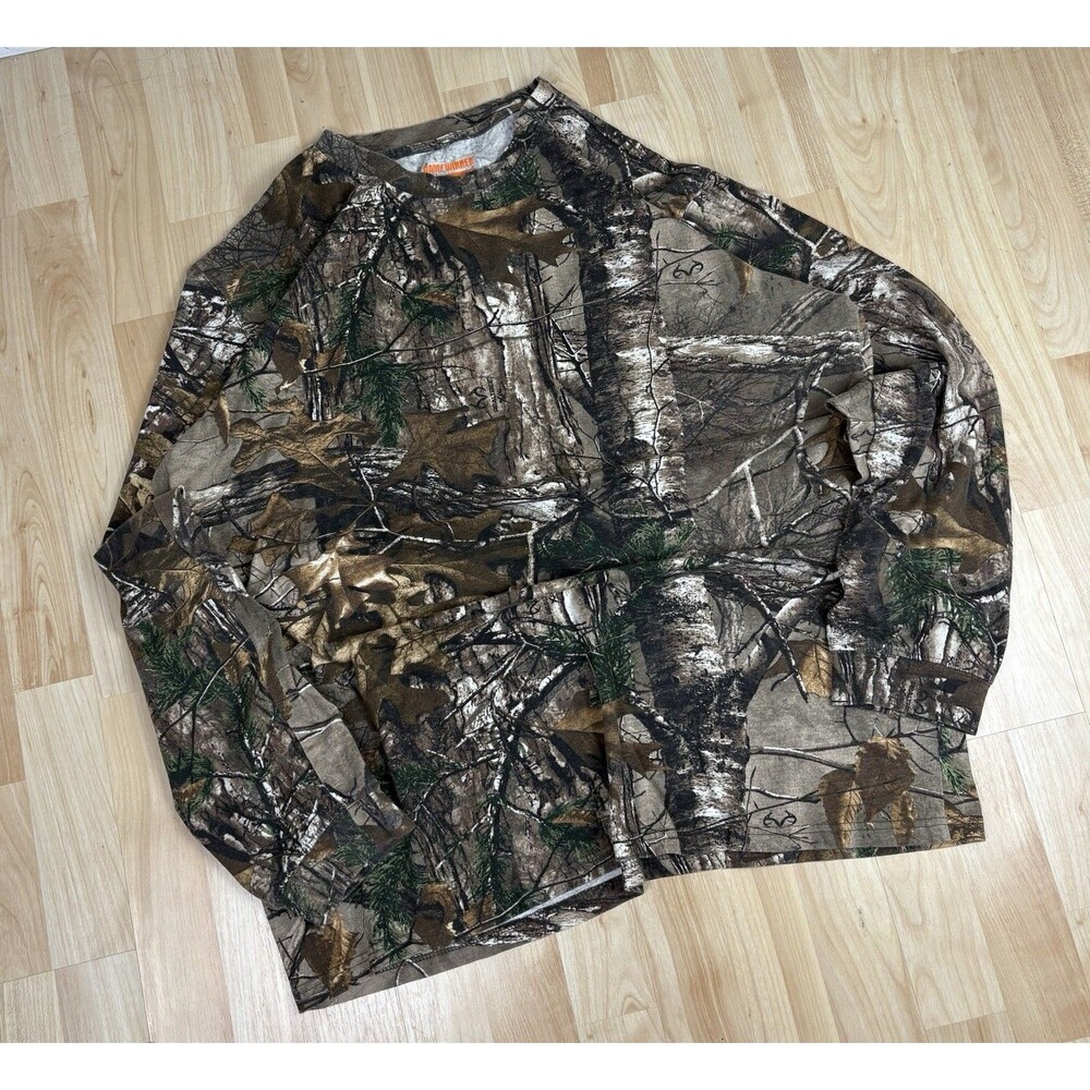 Men’s Camo Long Sleeve T-Shirt / Size 2XL / Y2K